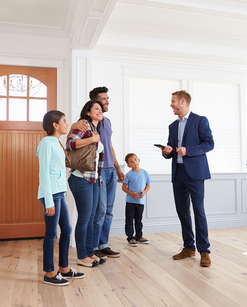 Why Hire Chicago Style Management